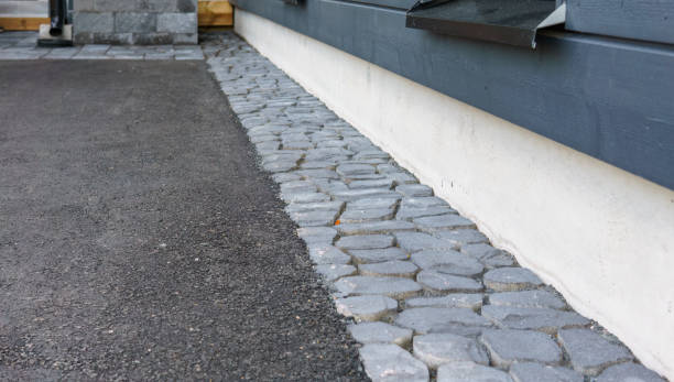 Best Commercial Driveway Pavers  in Parkersburg, IA